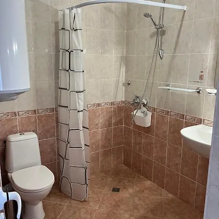 Stedi Guest Pensjonat 3*