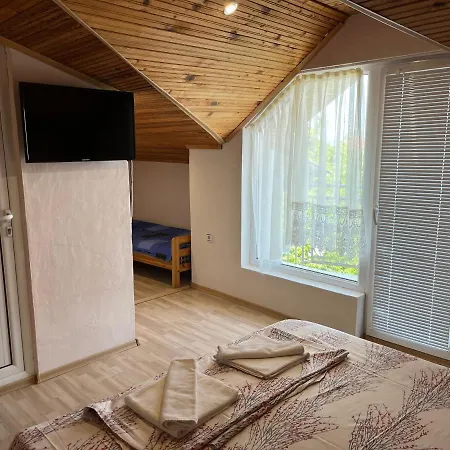 Stedi Guest Pensjonat 3*